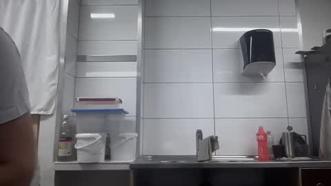 hybride8825 online show from October 12, 9:36 am