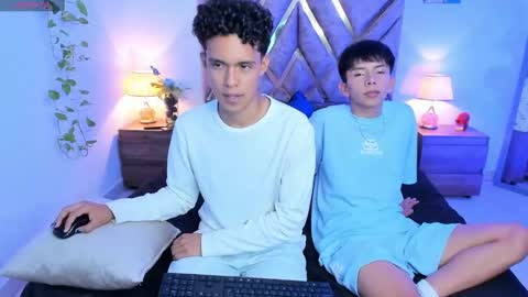 Son Hyunjin online show from October 3, 1:10 am