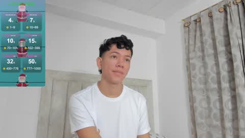 Juliiiiian online show from December 30, 10:53 am