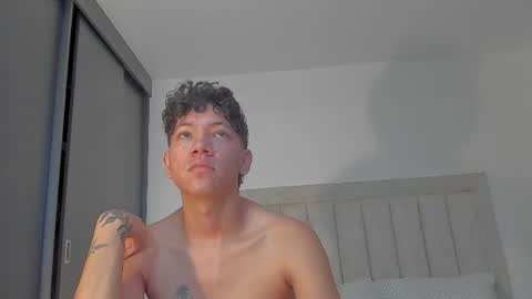 Juliiiiian online show from July 21, 11:12 am