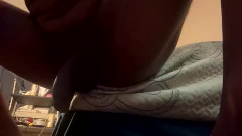 iamtheone403 online show from January 11, 2:59 am