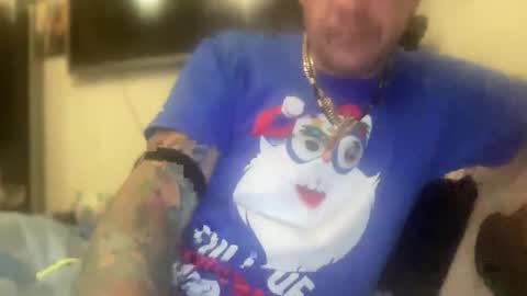 iamtheparty200 online show from January 8, 8:19 am