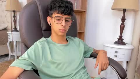 ibratxandy online show from June 3, 12:07 pm