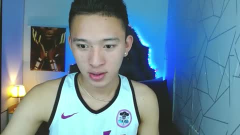 Mateo online show from February 23, 10:53 pm