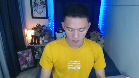 Mateo online show from December 11, 2:28 pm