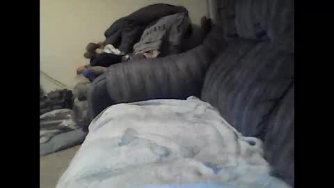 icu2try2xs2 online show from February 24, 2:40 pm