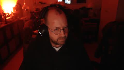 icum4ladies2021 online show from November 28, 7:05 pm