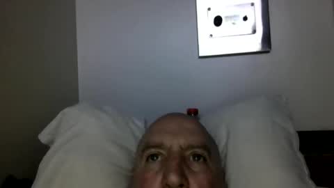 icumming online show from February 22, 1:12 pm