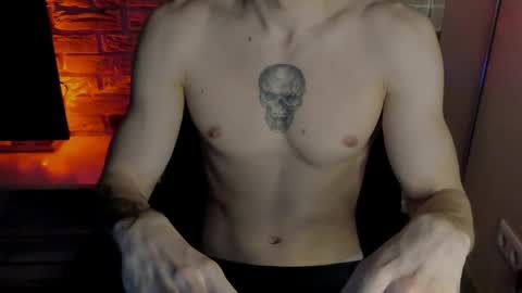 yo online show from April 5, 7:54 pm