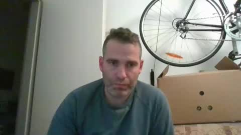 idontknowwhy1 online show from December 20, 6:45 pm