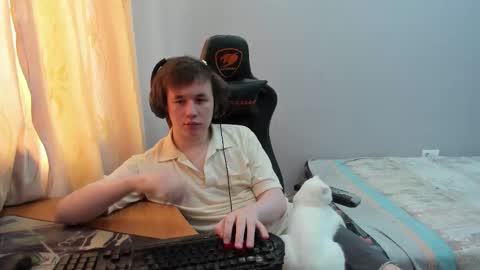 iliaskris online show from February 26, 7:32 am