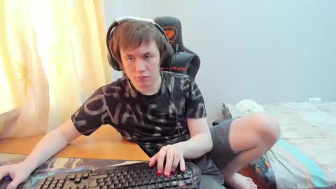 iliaskris online show from March 14, 10:33 am