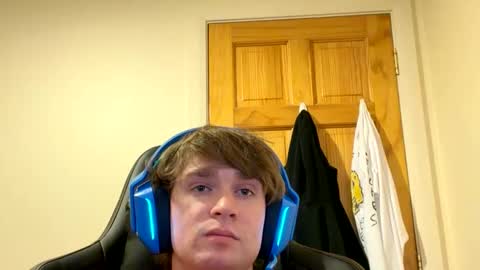 Andreyy online show from March 7, 7:06 am