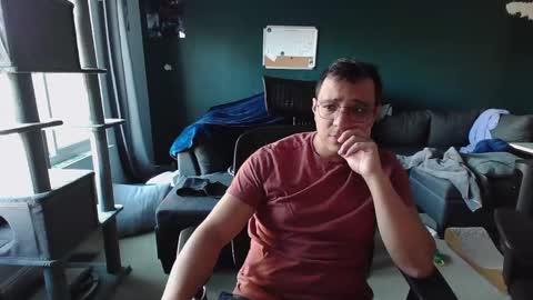 Illicit online show from February 15, 12:38 am