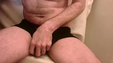 Snapshot of illubricat chatting on January 5, 8:11 am illubricat online show from January 5, 8:11 am