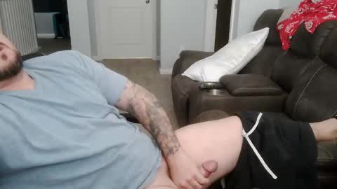 Letsgogetit online show from February 10, 6:23 pm