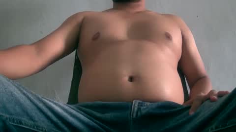 imanimal online show from February 6, 9:22 am