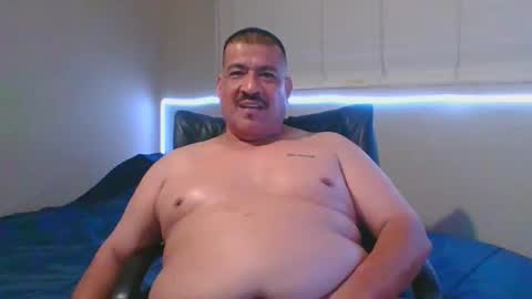 imbackmandosuknw online show from December 9, 6:45 am