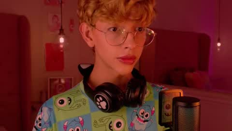 Damiano online show from October 30, 9:49 pm