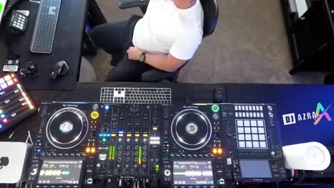 DJ Azra online show from November 2, 3:05 pm