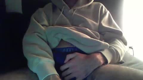 imustwork online show from October 3, 9:09 pm