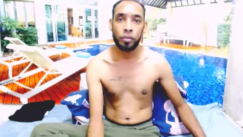 indianmagicmike69 online show from October 24, 7:32 am