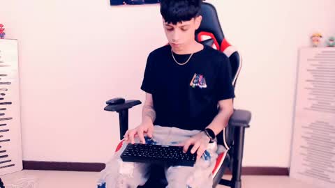 matias online show from April 30, 5:31 pm