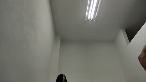 INSTAGRAM  camilodlx online show from February 13, 5:18 pm