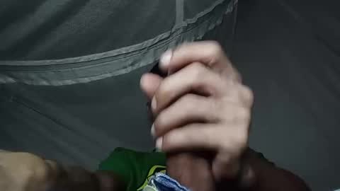 interne8famous online show from November 13, 9:03 am