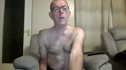 inthemood63 online show from September 30, 9:51 pm