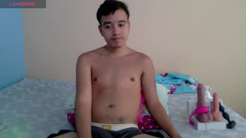 irondante01 online show from June 4, 2:34 pm