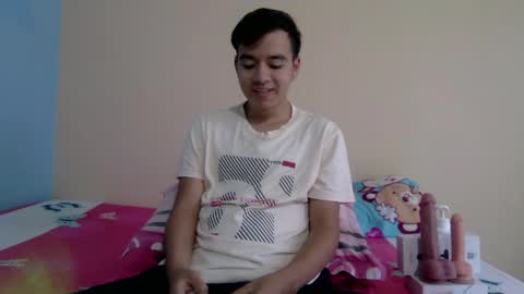 irondante01 online show from April 9, 12:11 pm