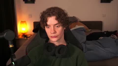 Sam online show from February 26, 9:38 pm