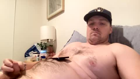 irweezy online show from February 7, 2:19 am