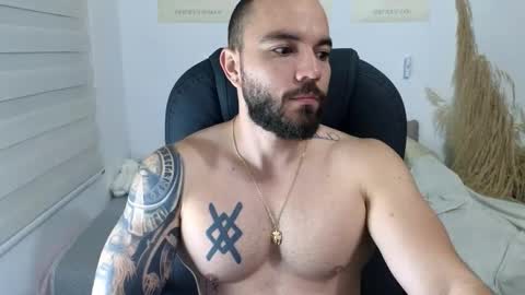 Isaac carter online show from January 7, 11:04 am