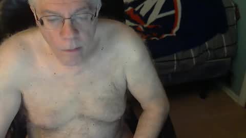 islesman22 online show from February 5, 10:11 am