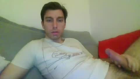 italian_boy_22 online show from February 10, 9:04 pm