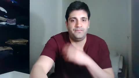 Snapshot of italianboybcn chatting on January 31, 8:43 pm italianboybcn online show from January 31, 8:43 pm