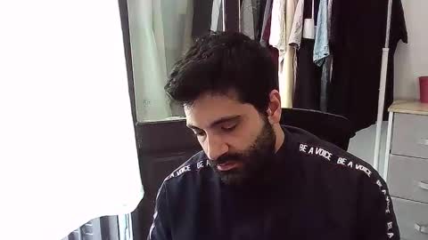 Snapshot of italianboybcn chatting on October 3, 8:08 am italianboybcn online show from October 3, 8:08 am