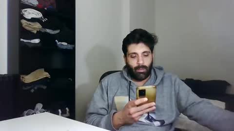 Snapshot of italianboybcn chatting on January 10, 11:39 pm italianboybcn online show from January 10, 11:39 pm