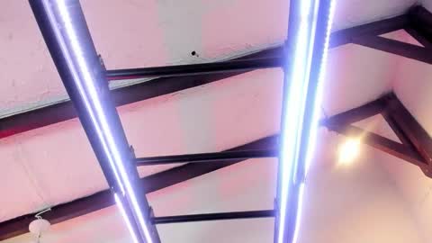 Italo Moore online show from November 21, 11:31 am