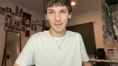 Snapshot of its_rowan chatting on September 27, 2:31 am Rowan online show from September 27, 2:31 am