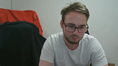 iwantfucknow online show from December 15, 2:36 pm