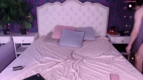 Maxim online show from January 16, 3:48 pm