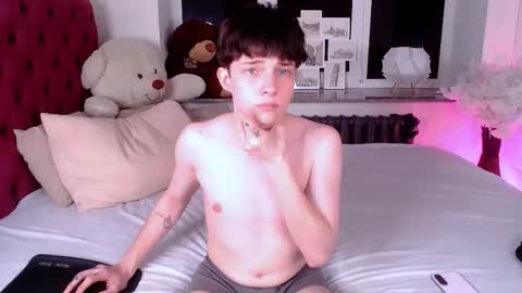 Maxim online show from March 8, 3:32 am