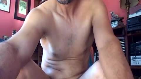 j318906 online show from August 1, 10:20 pm