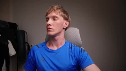 Danny online show from February 2, 9:01 pm