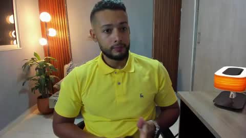 Calix  Independient model Insta and twt Calixsnake online show from April 19, 11:40 pm