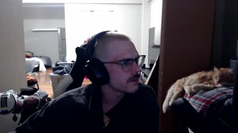 j_daddy55 online show from April 17, 5:21 am