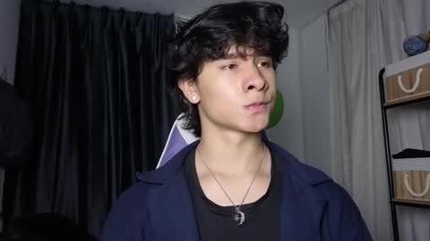 Noah online show from January 5, 11:52 pm